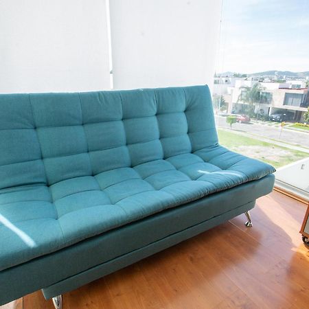 Habitacion Matrimonial Con Cama Y Sofa Para Cuatro Personas Tlaxcalancingo Exterior photo